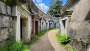 PICTURES/Highgate Cemetery East & West - London, England/t_20230520_132958.jpg